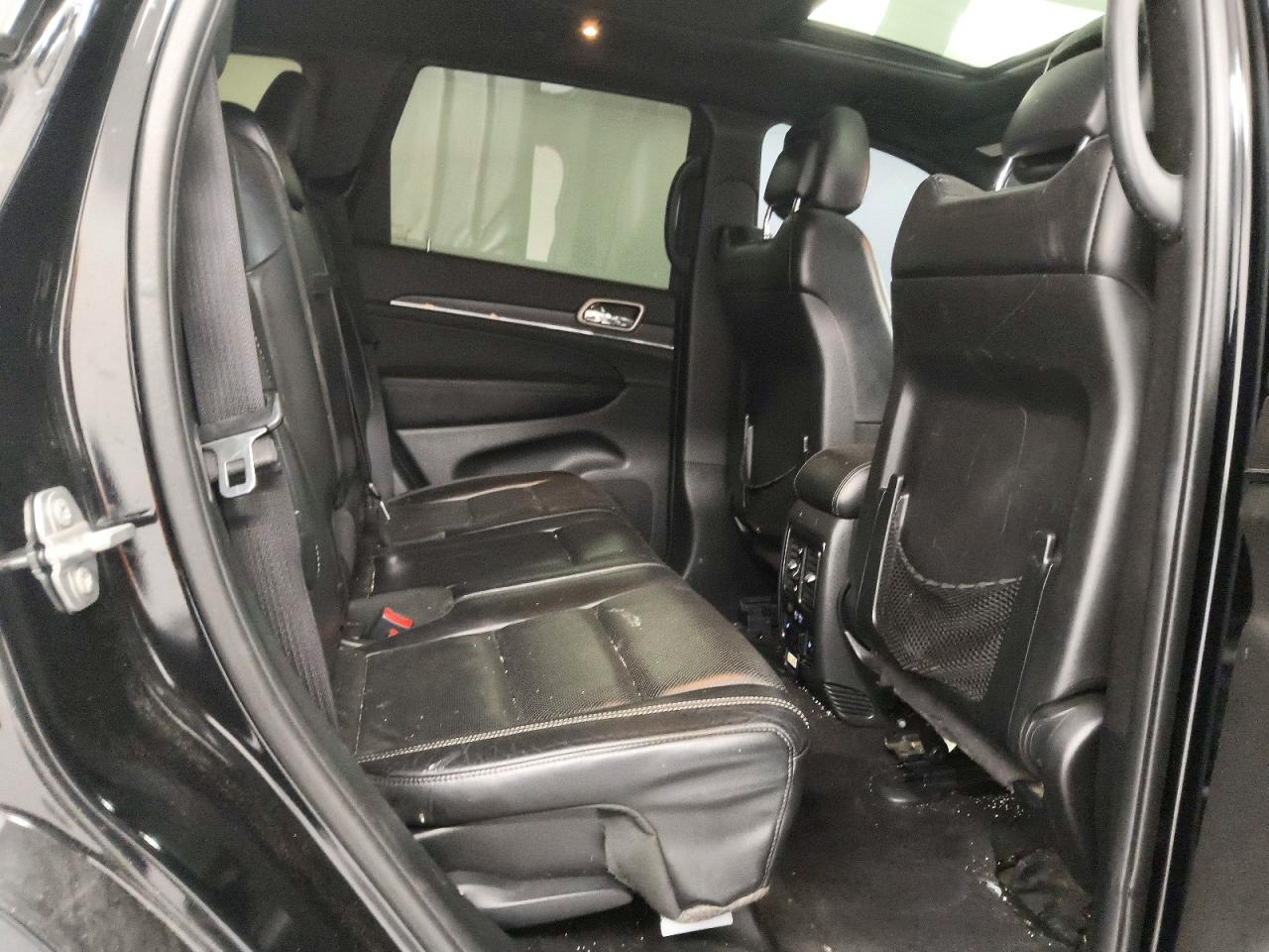 2017 Jeep Grand cher VIN 1C4RJEBG5HC779305 photo 11