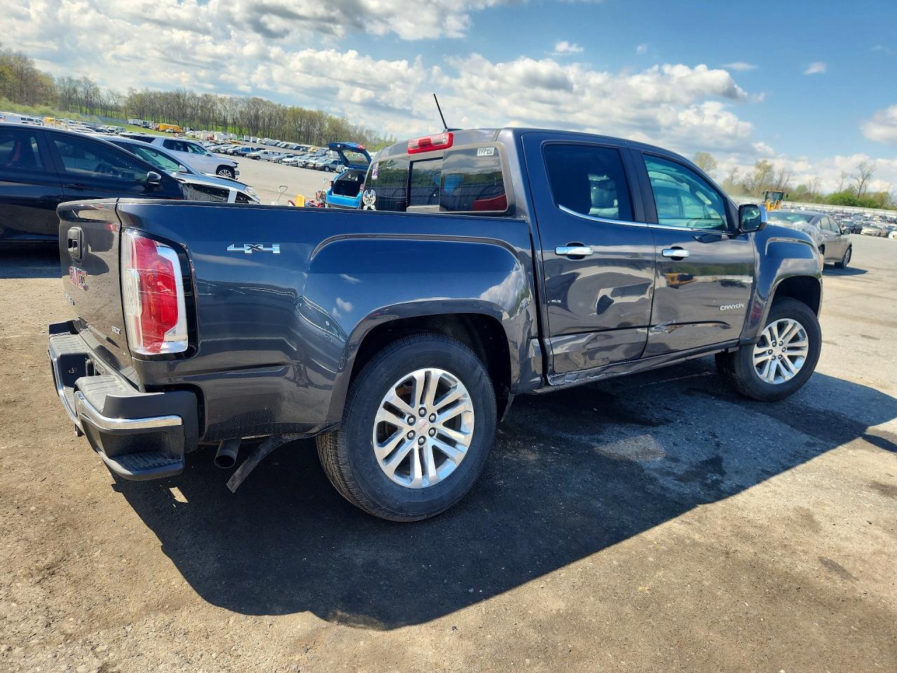 2017 GMC Canyon VIN 1GTG6DEN6H1313990 photo 3