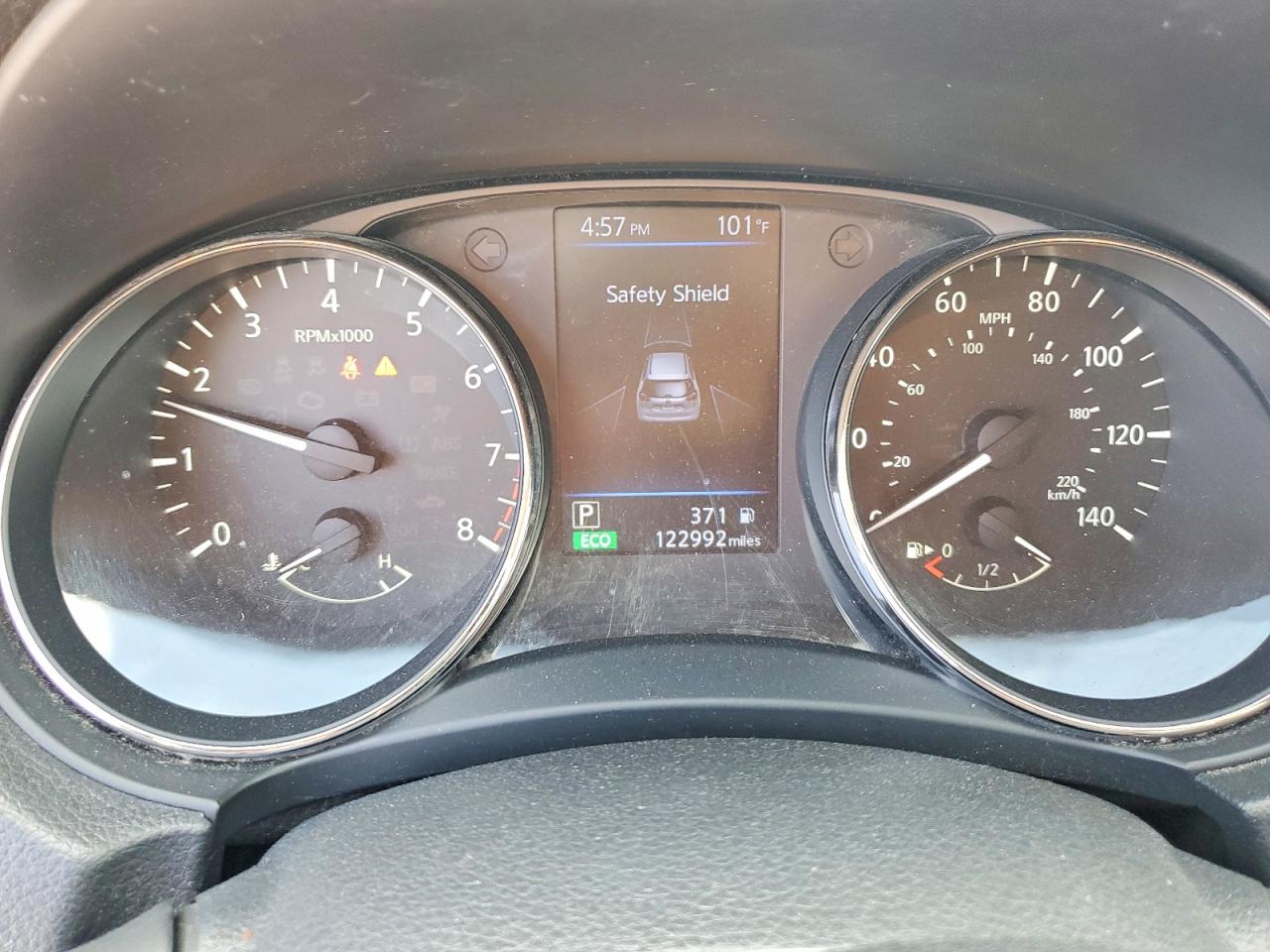 2018 Rogue VIN KNMAT2MT4JP501977 photo 9