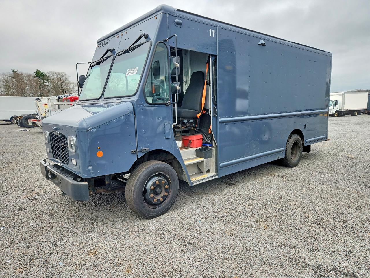 2021 FREIGHTLINER All other VIN 4UZAC2EA6MCML0821 photo 1