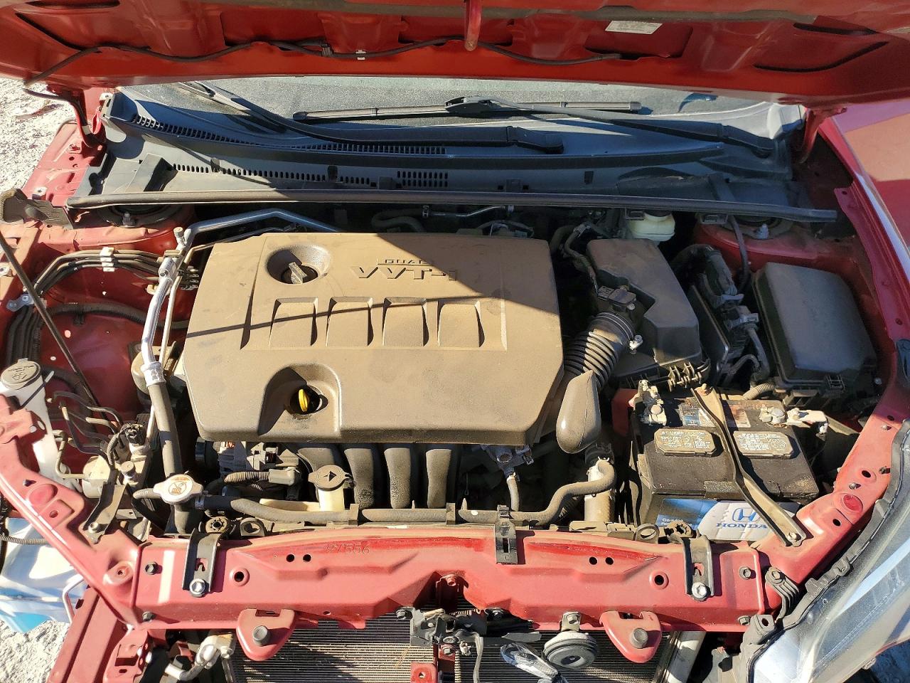 2018 Toyota Corolla VIN 2T1BURHEXJC019373 photo 11