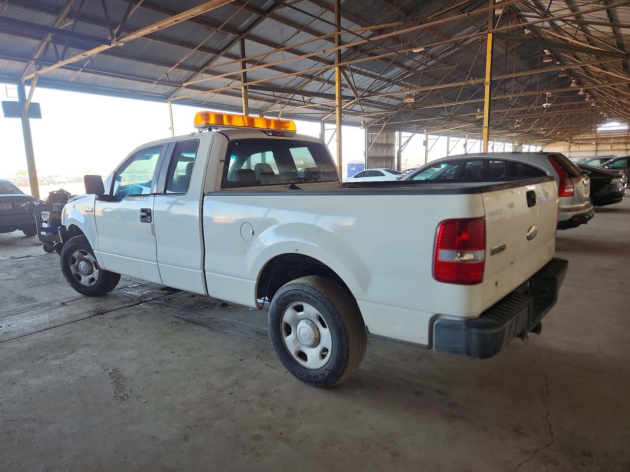 2007 Ford F150 VIN 1FTRX12W37FA38811 photo 2