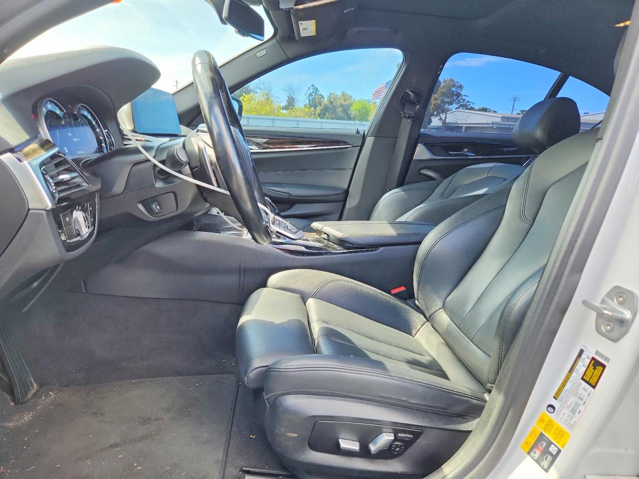 2018 BMW 5 series VIN WBAJA9C59JB251714 photo 7