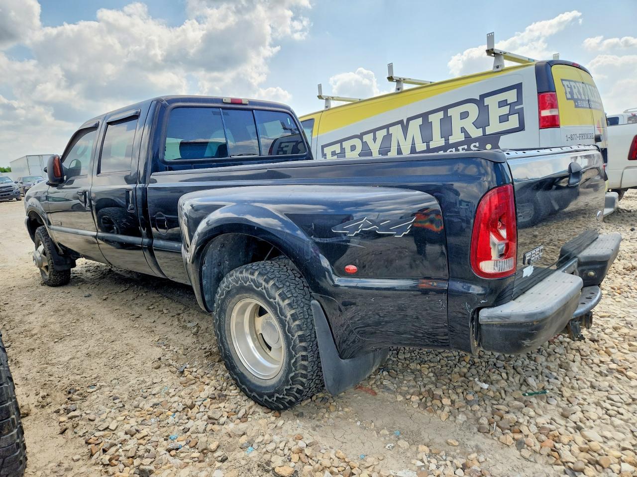 2004 FORD F350 VIN 1FTWW33P84EC94601 photo 2