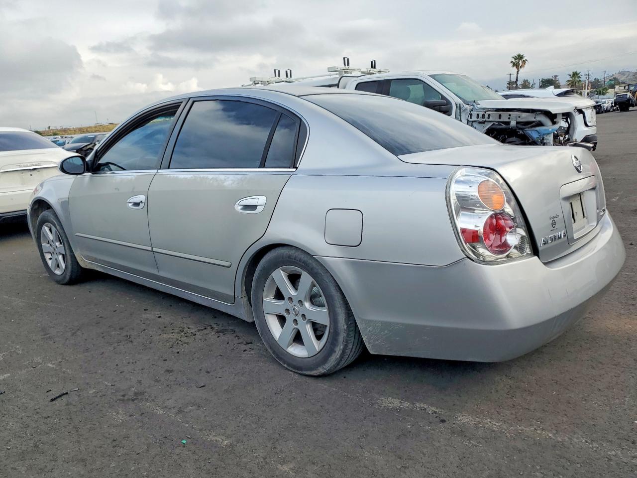 2004 Nissan Altima VIN 1N4AL11E14C154819 photo 2
