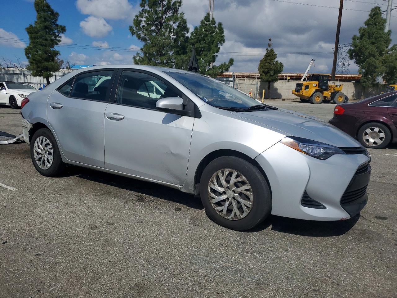 2019 TOYT Corolla VIN 5YFBURHE8KP913888 photo 4