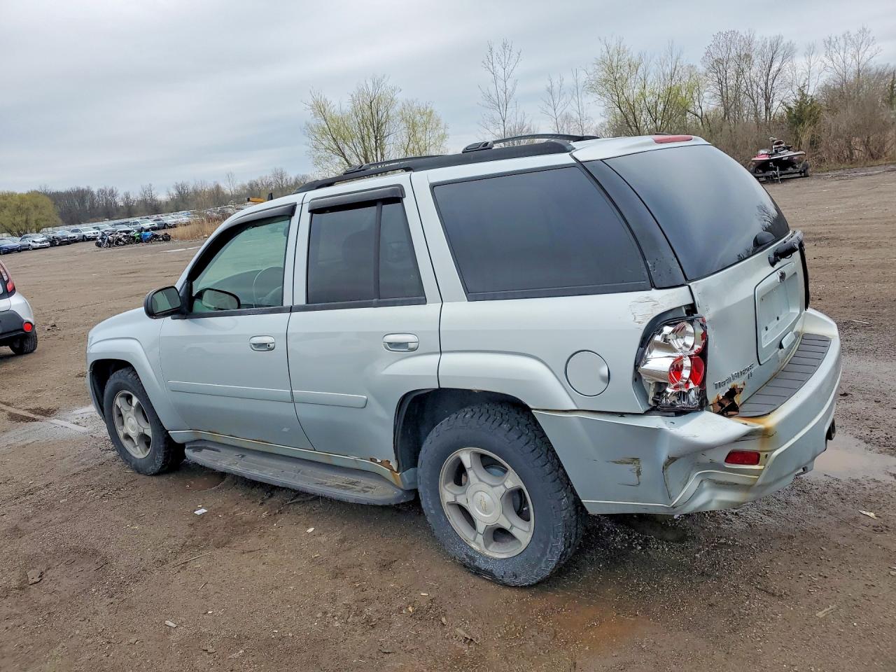 2008 CHEV Trailblaze VIN 1GNDT13S882119658 photo 2