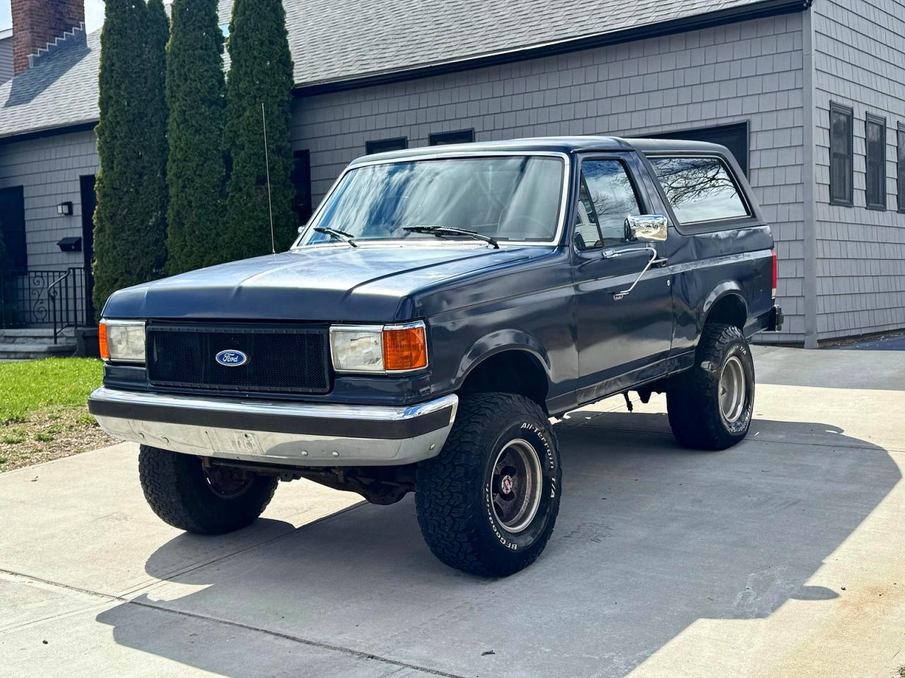 1989 Ford Bronco VIN 1FMEG15N4KLA71039 photo 2