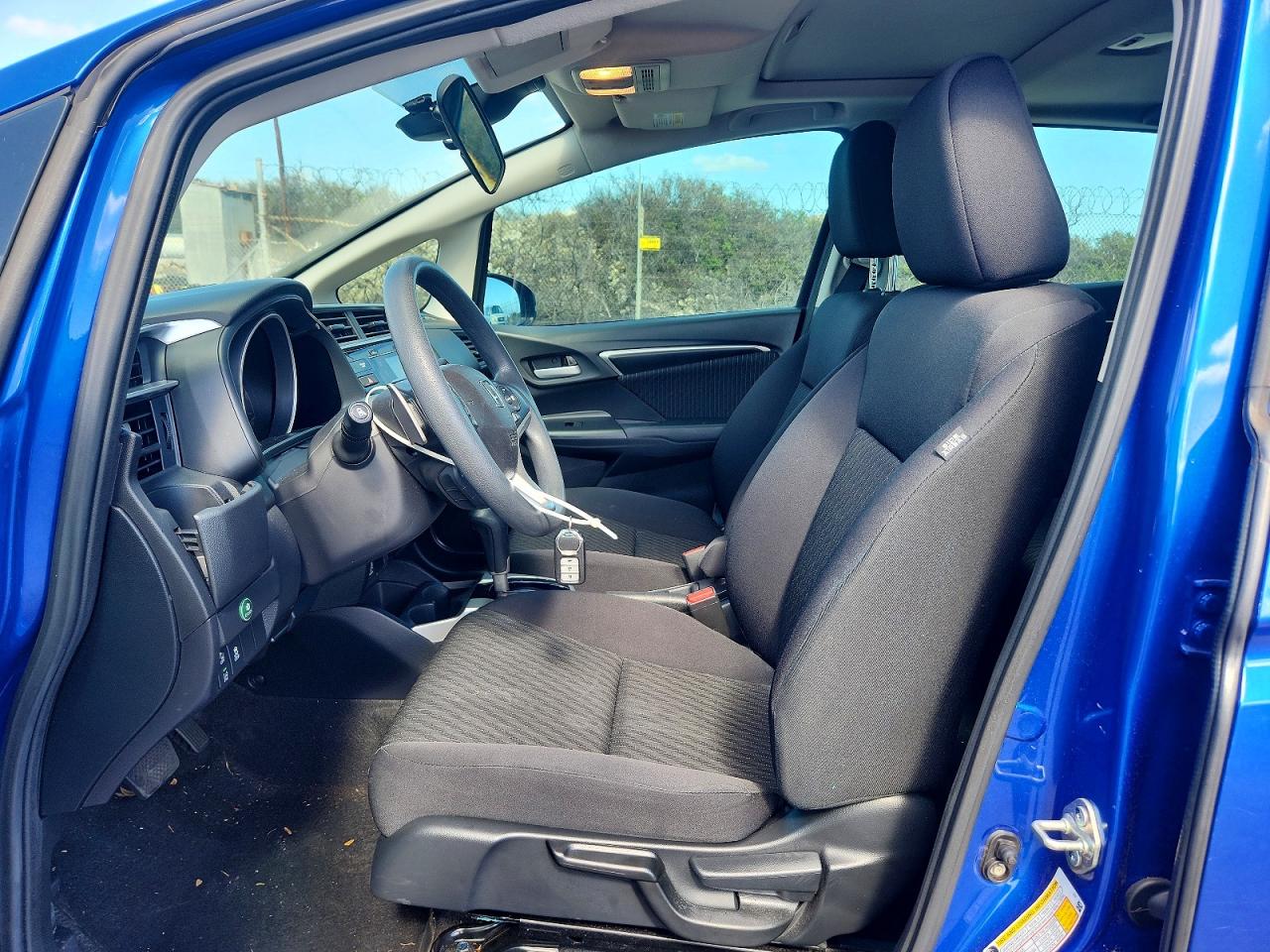 2020 Honda Fit VIN 3HGGK5H83LM704437 photo 7