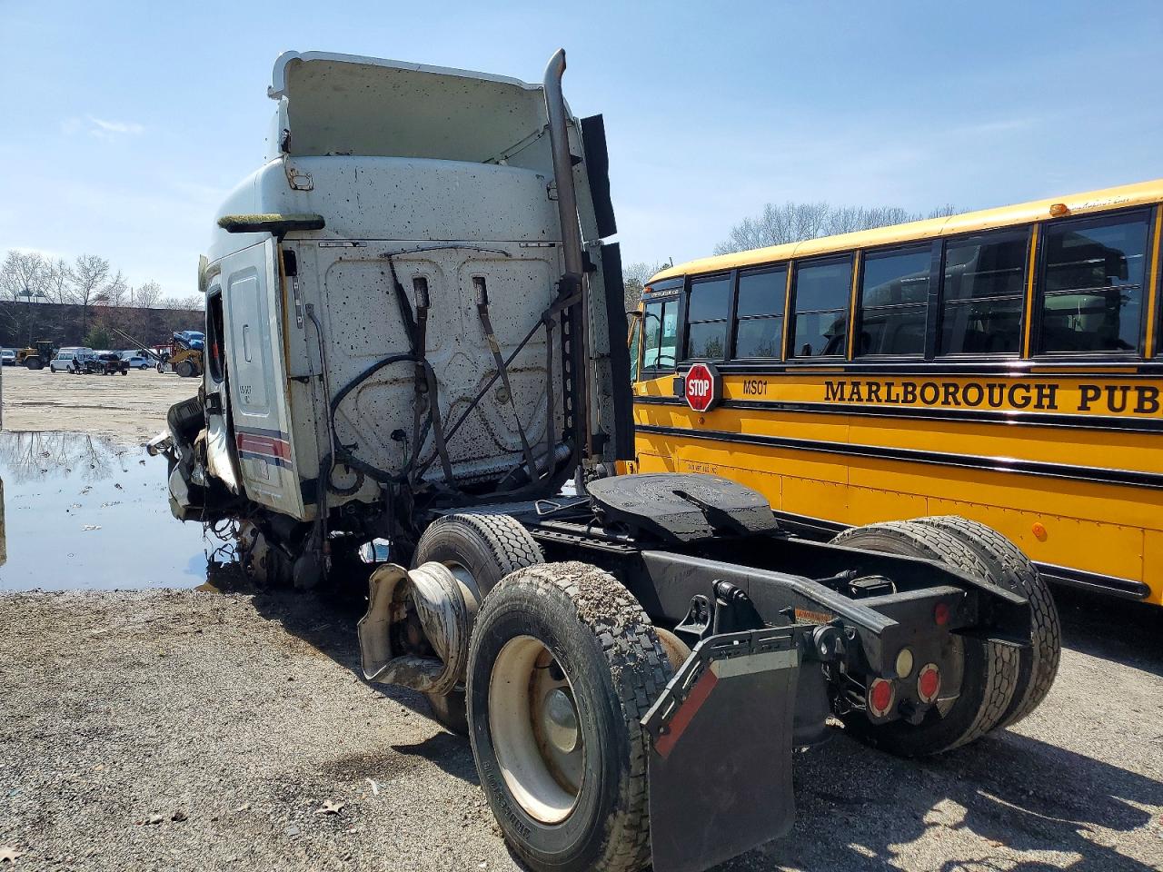 2014 FREIGHTLINER All other VIN 1FUJGLBG1ELBY9397 photo 3