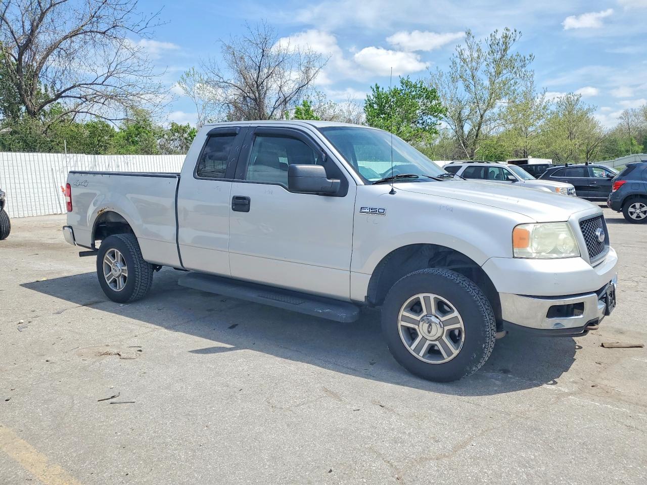 2005 Ford F150 VIN 1FTPX14555FA70183 photo 4