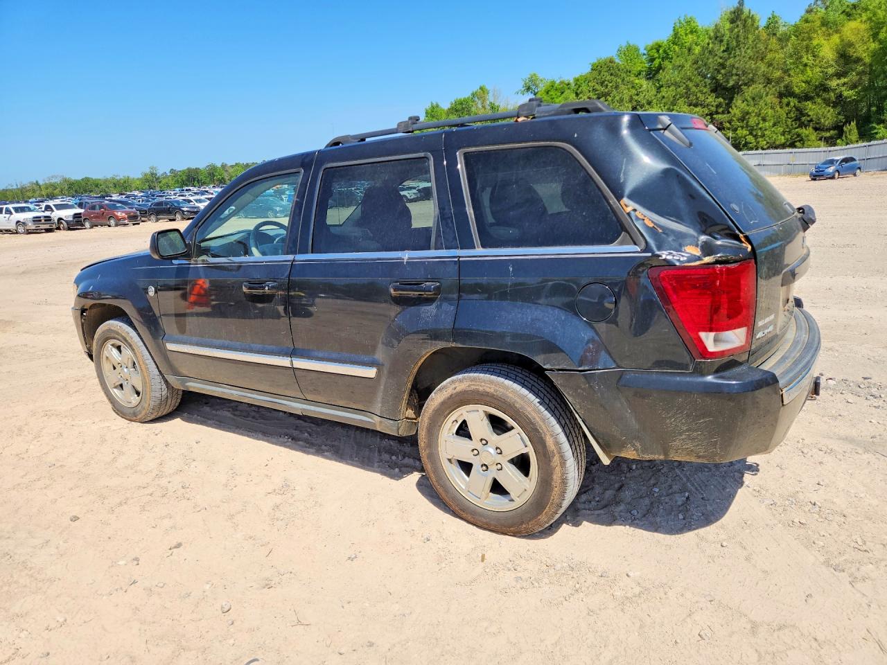 2005 Jeep Cherokee VIN 1J4HR58295C595765 photo 2