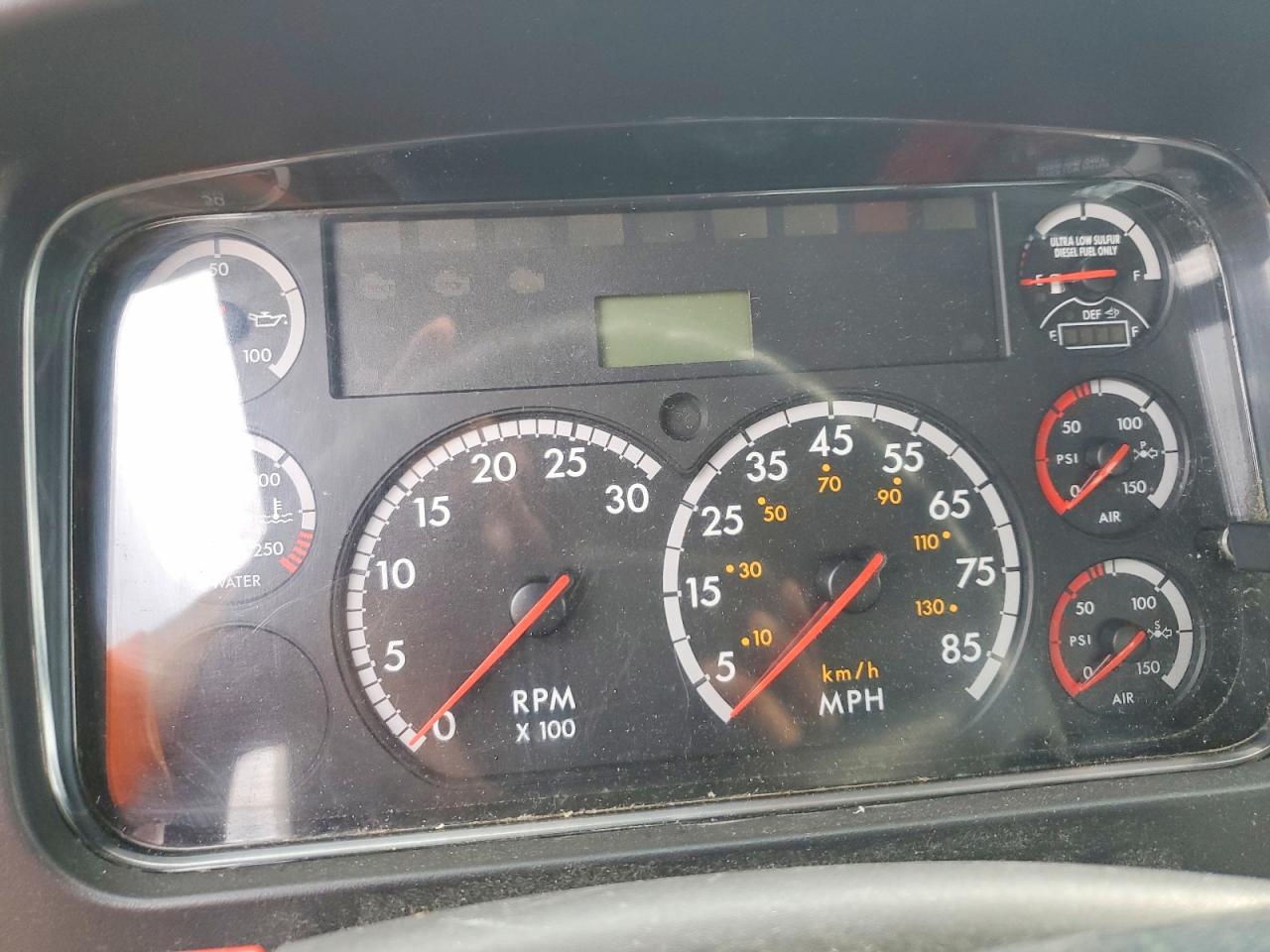 2013 FREIGHTLINER All other VIN 1FVHCYBS3DHBZ2293 photo 8