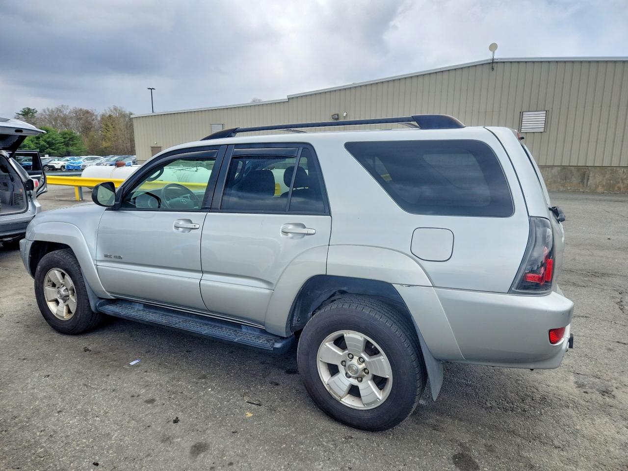 2004 Toyota 4runner VIN JTEBT14R440045412 photo 2