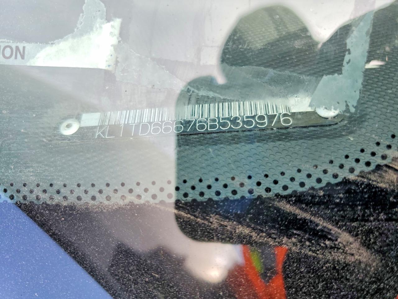 2006 Chevrolet Aveo VIN KL1TD66676B535976 photo 12