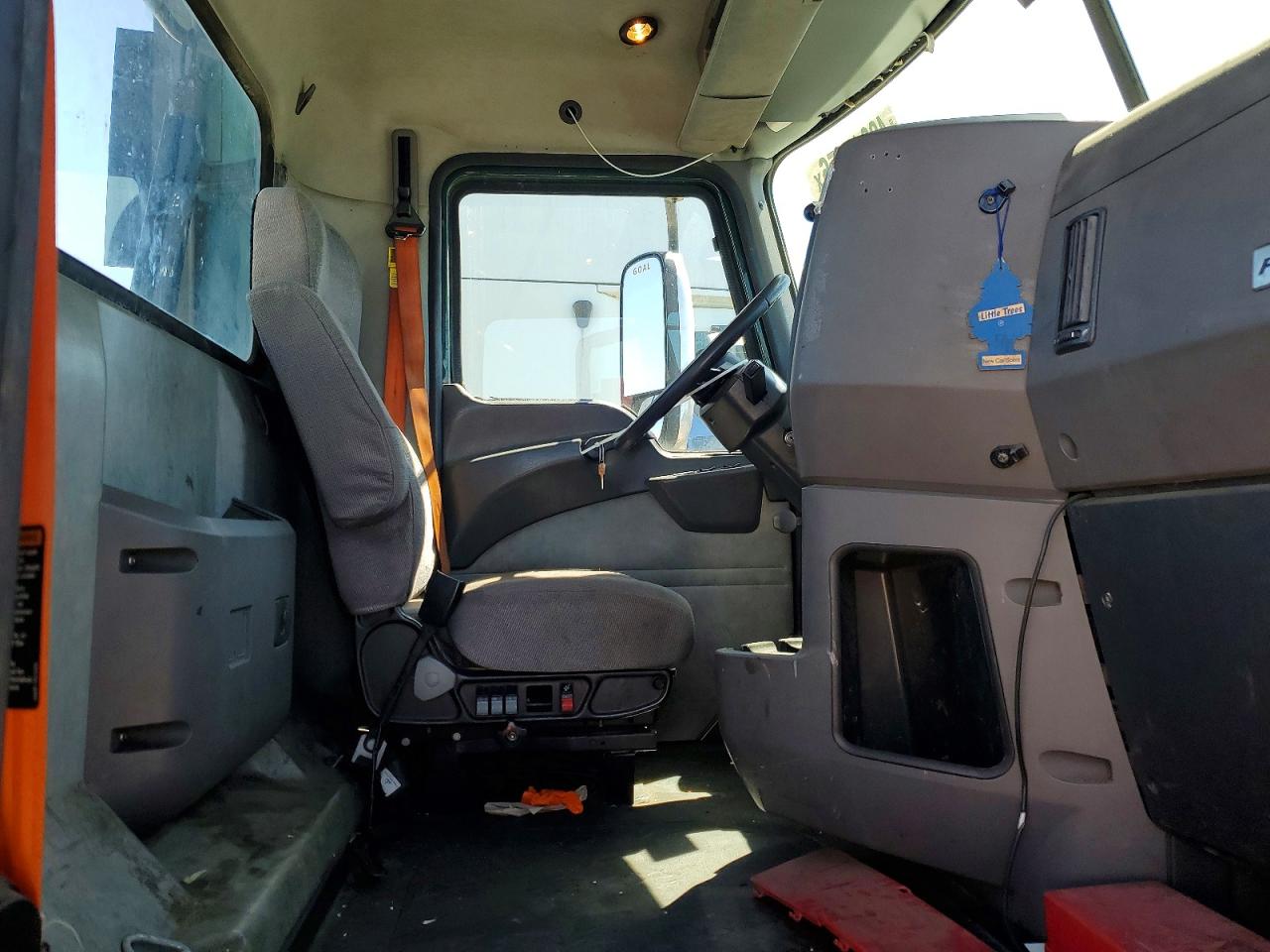 2017 MACK Cxu613 VIN 1M1AW01XXHM009775 photo 5