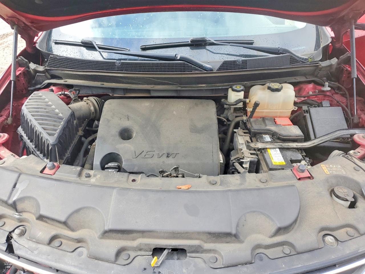 2018 Chevrolet Traverse VIN 1GNEVGKW6JJ140588 photo 12