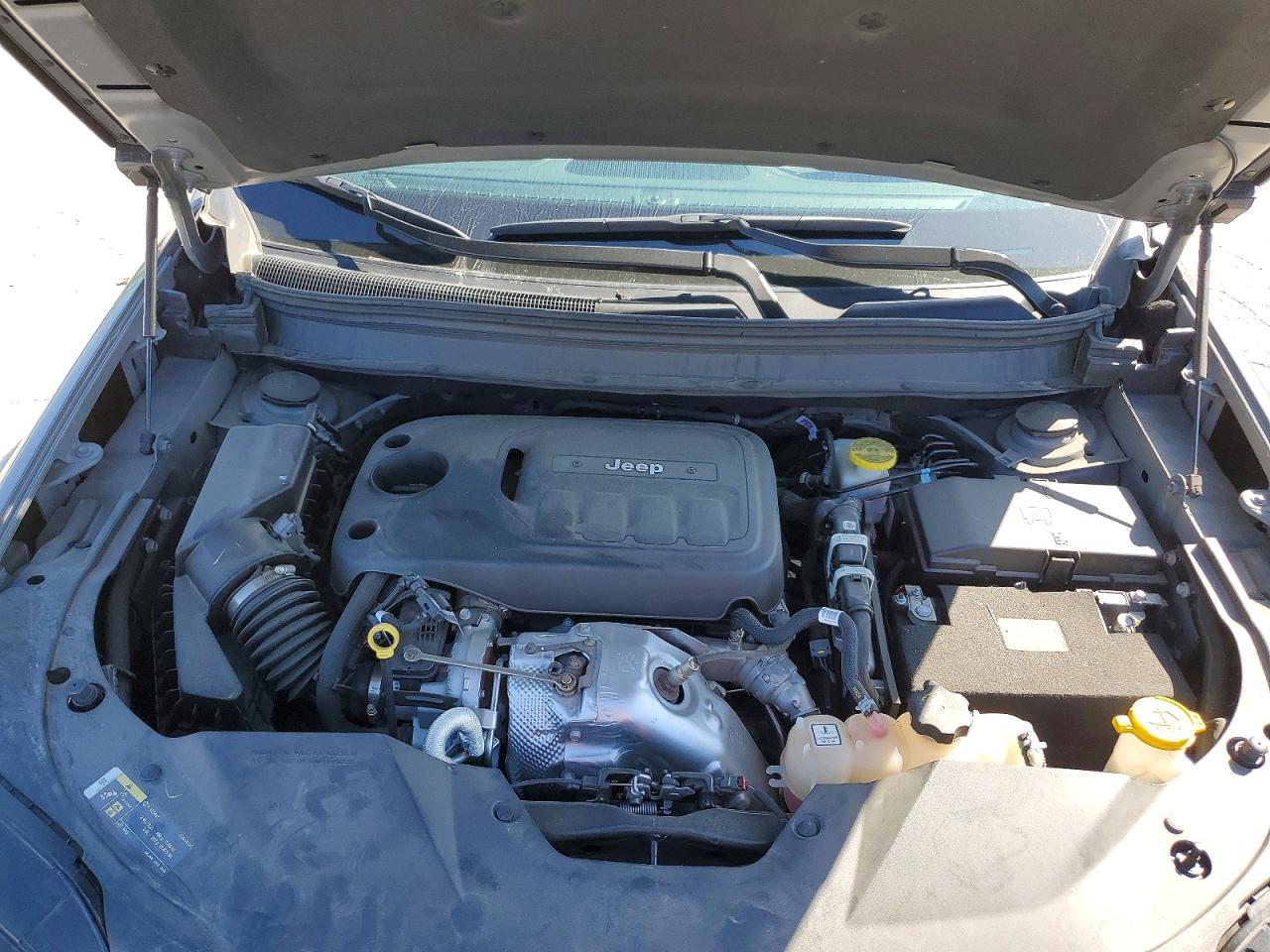 2022 Jeep Grand cher VIN 1C4PJMMN7ND541345 photo 12