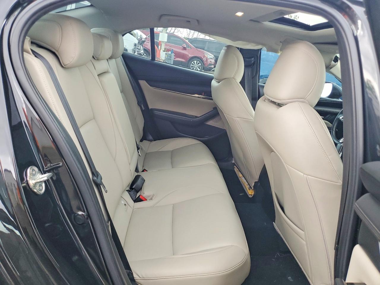 2021 Mazda 3 VIN 3MZBPACL3MM250879 photo 10