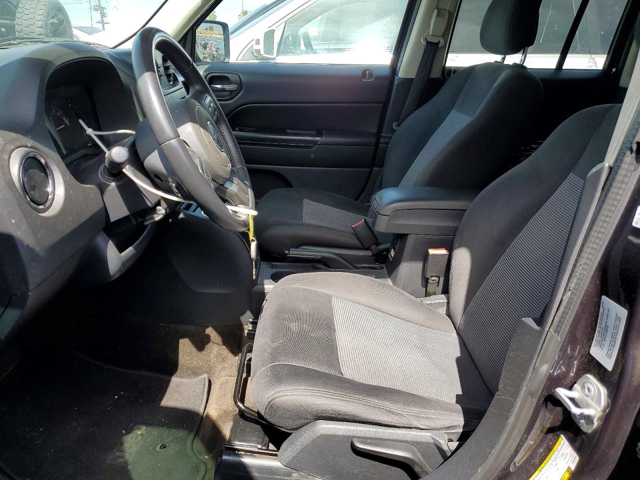 2015 Jeep Patriot VIN 1C4NJPFB6FD281033 photo 7