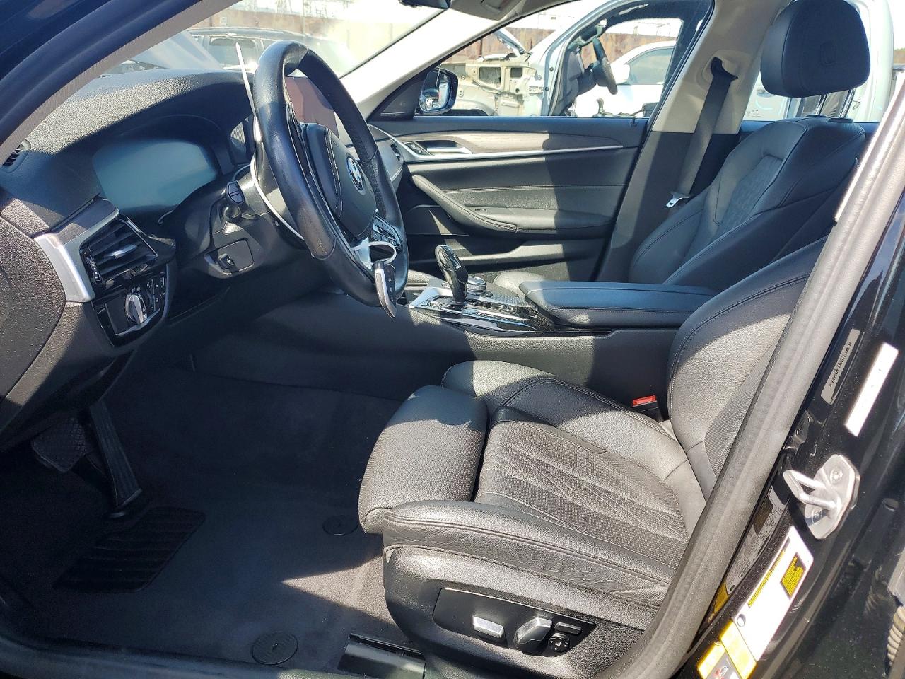 2022 BMW 5 series VIN WBA33AG04NCK96143 photo 7