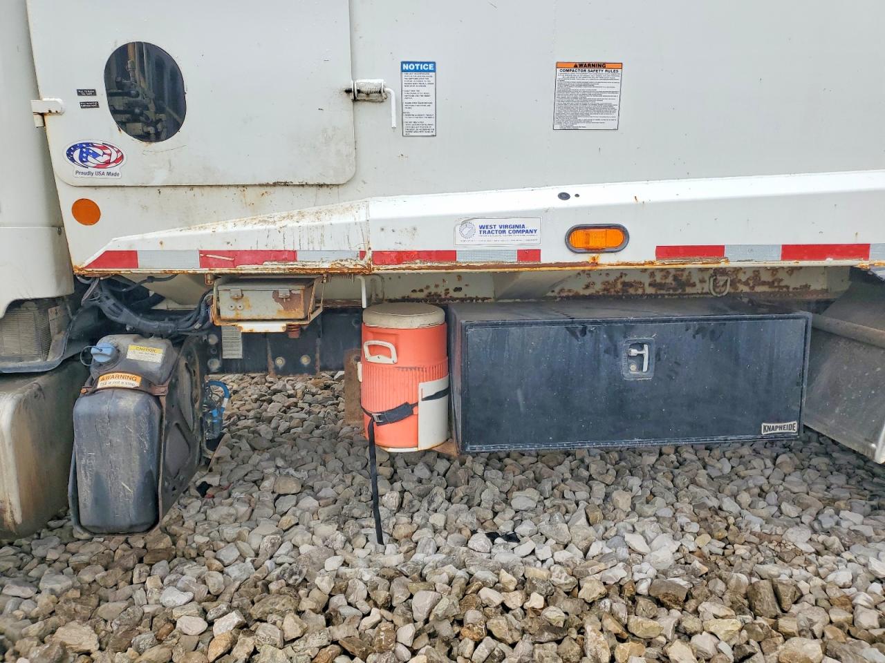 2020 FREIGHTLINER All other VIN 3ALACYFE7LDMD6529 photo 9