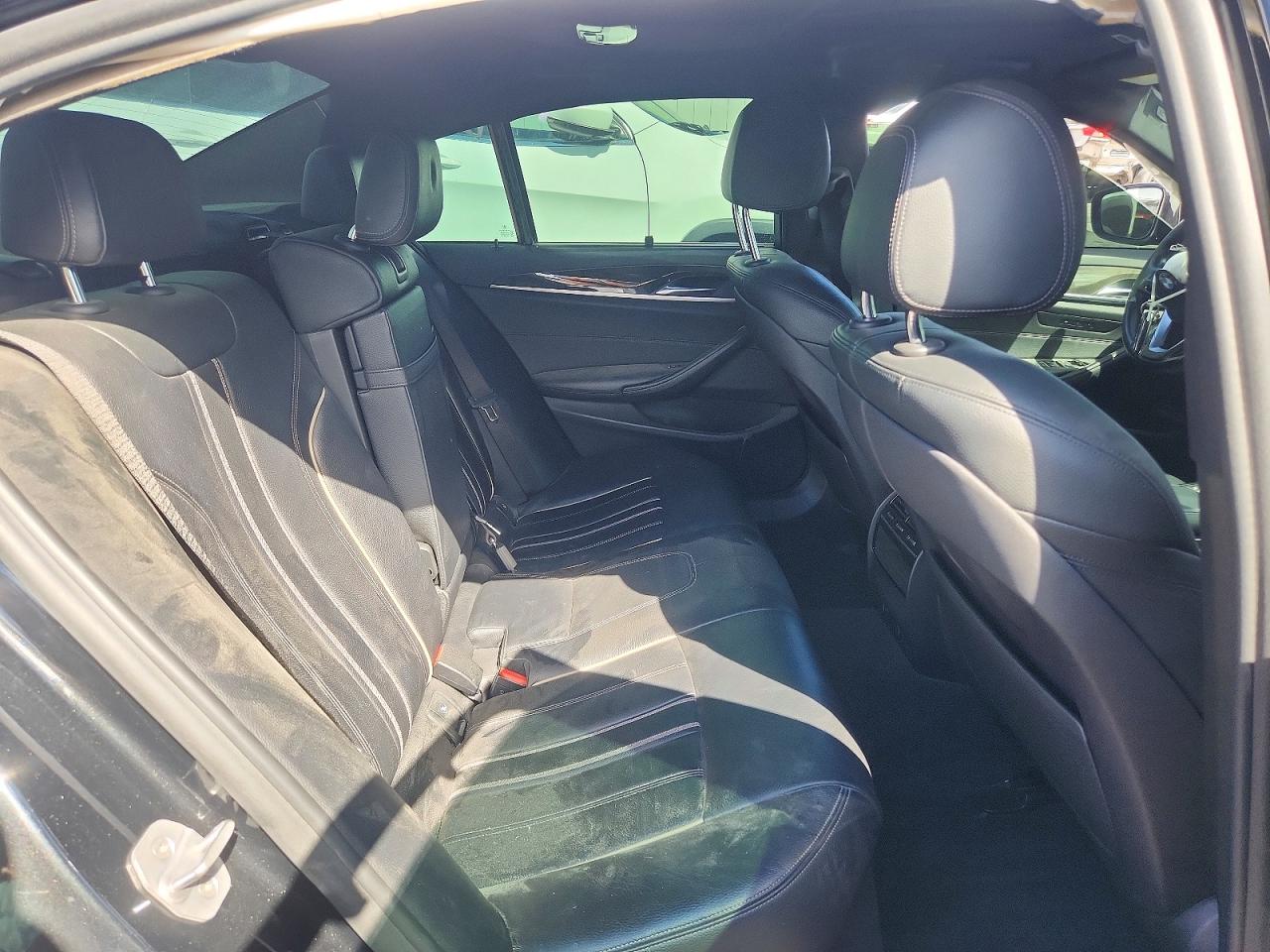 2018 BMW 5 series VIN WBAJA9C53JB033221 photo 10