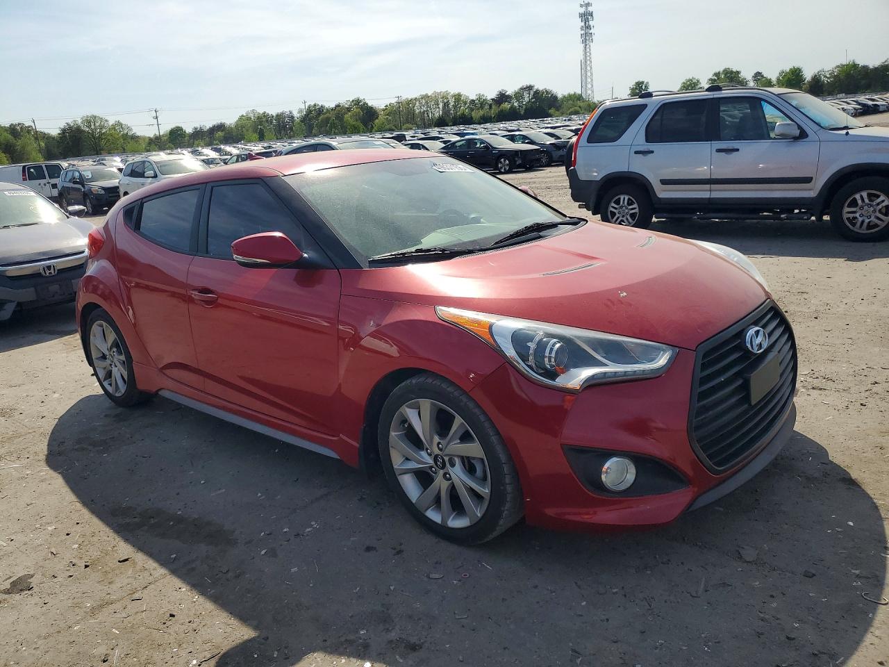 2015 Hyundai Veloster VIN KMHTC6AE5FU221771 photo 4