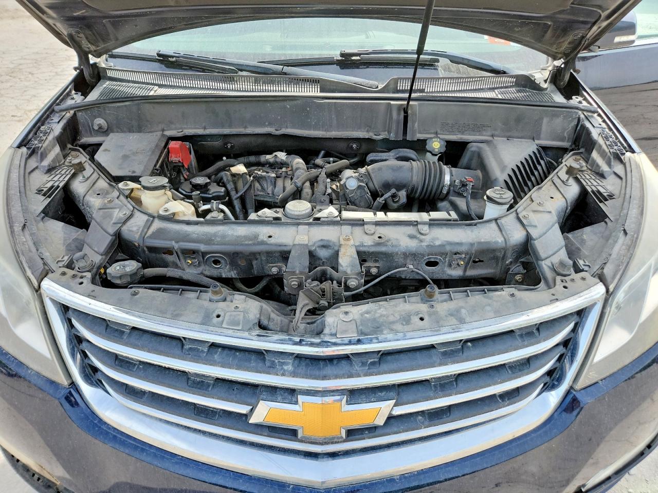2016 CHEV Traverse VIN 1GNKVGKD3GJ245793 photo 12
