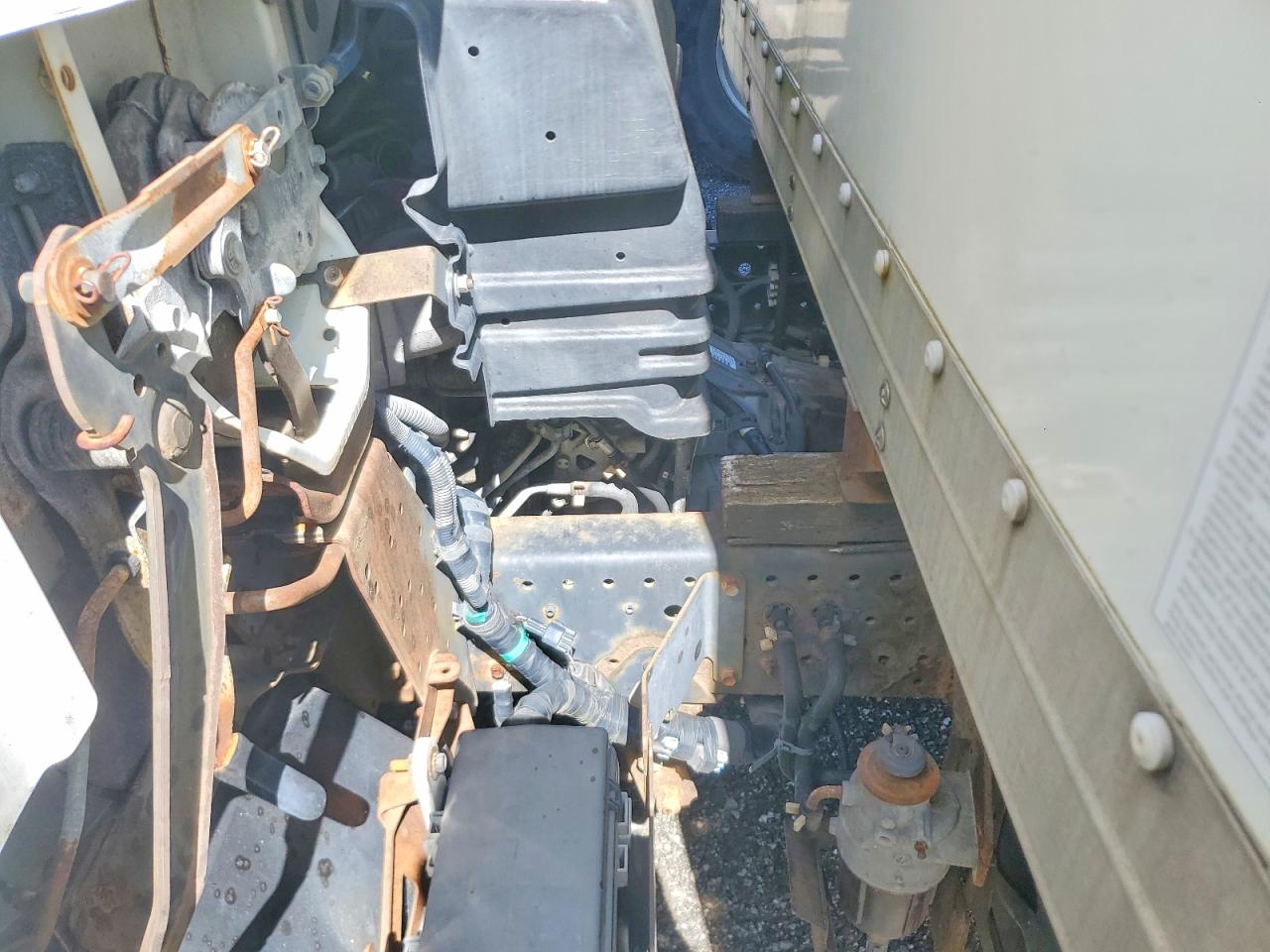 2012 Isuzu Npr VIN JALC4W169C7000113 photo 11
