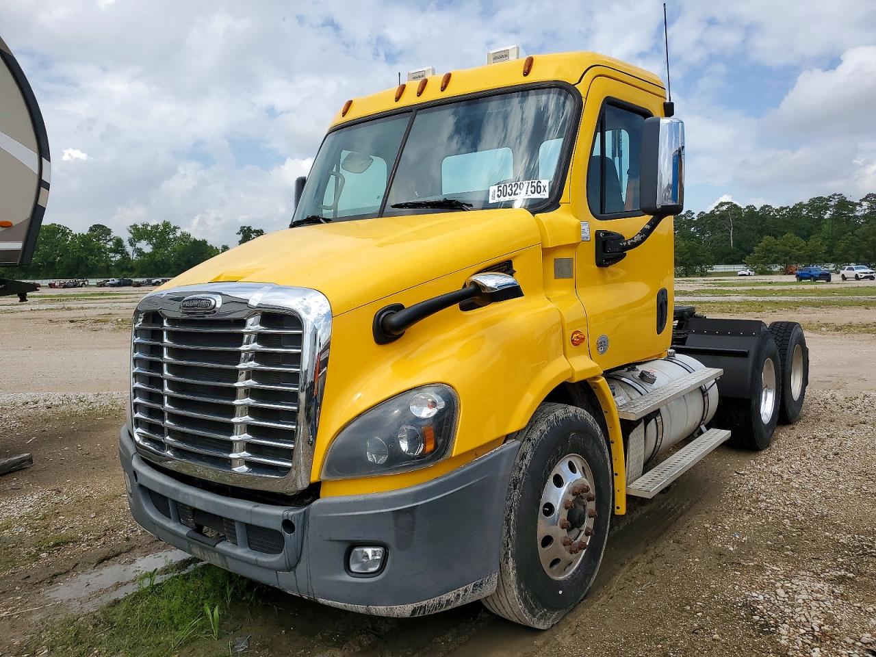 2019 FREIGHTLINER All other VIN 3AKJGBDV9KSKV9103 photo 2