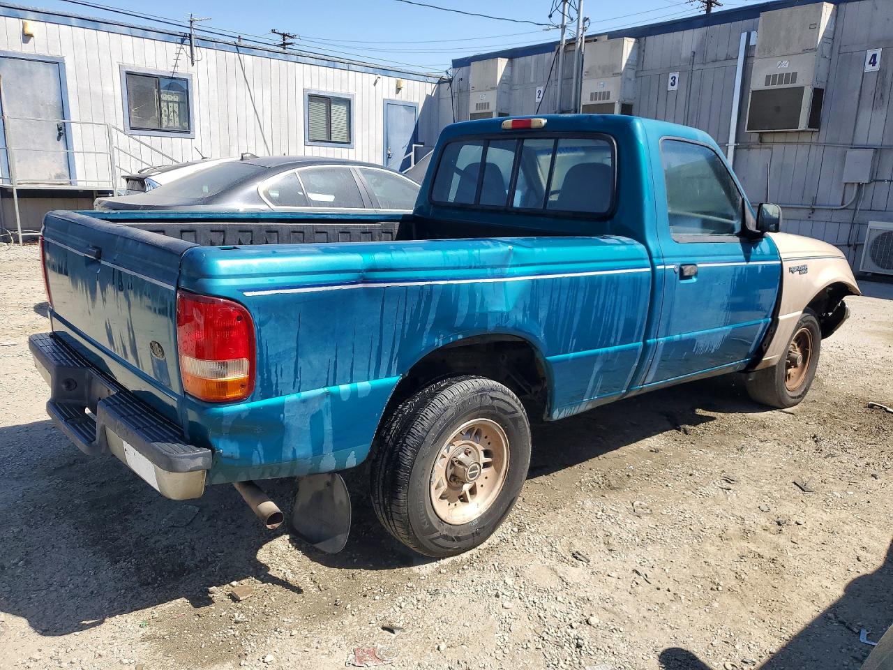 1993 FORD Ranger VIN 1FTCR10U7PPA18332 photo 3