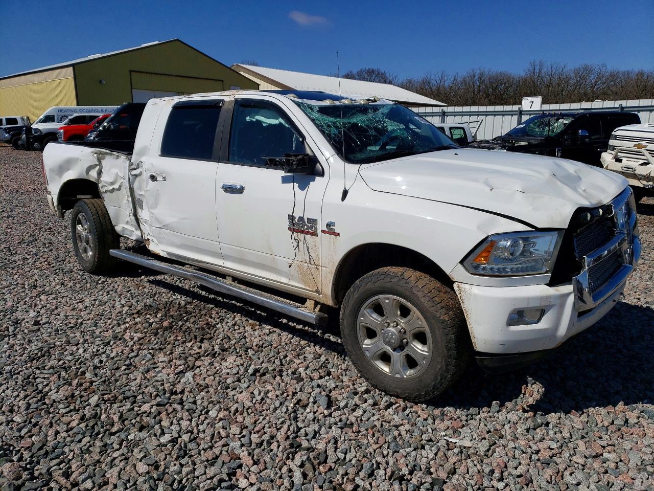 2014 Ram 3500 VIN 3C63R3NL0EG326284 photo 4