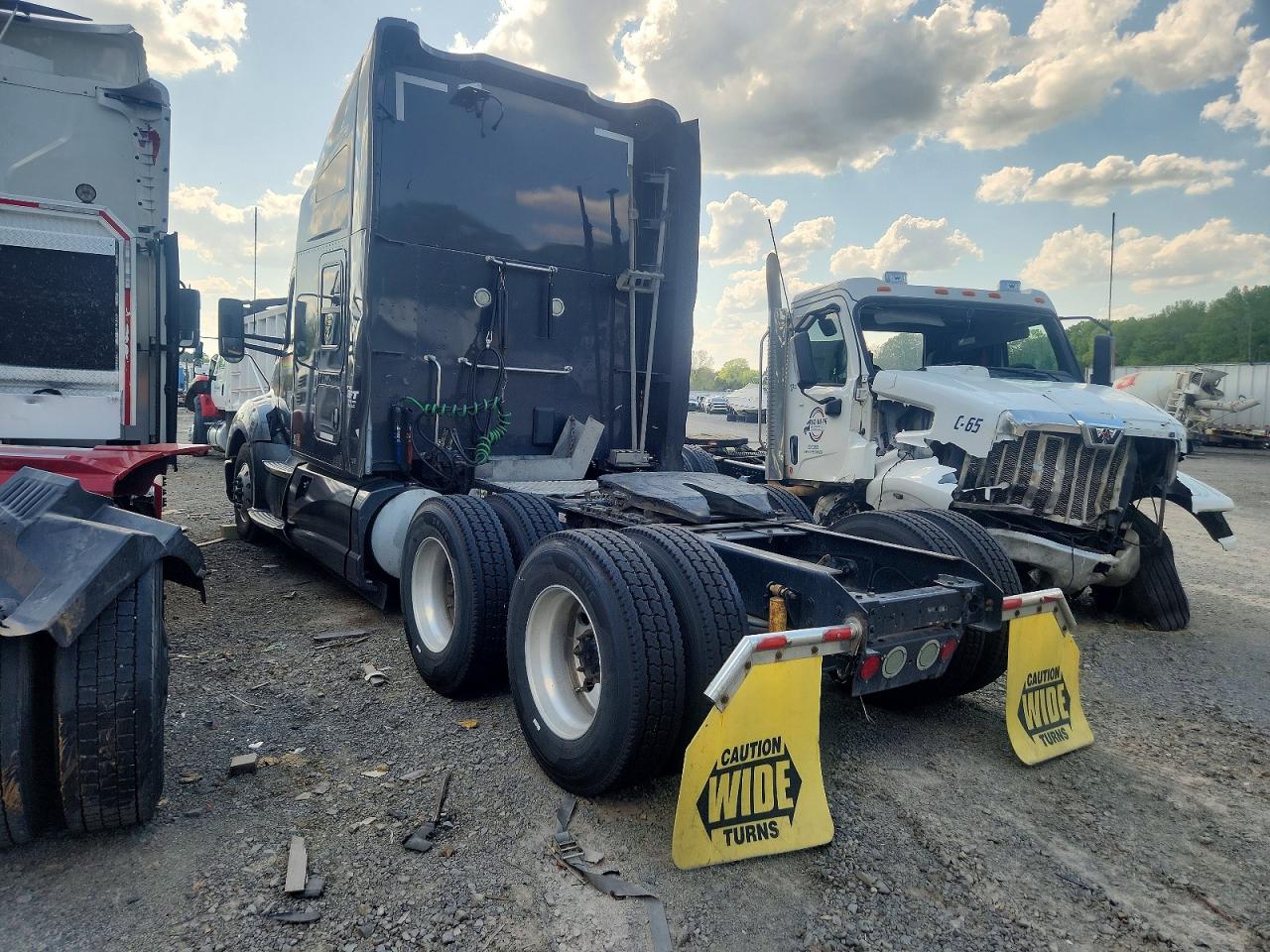 2014 KENWORTH All other VIN 1XKYD49X8EJ395338 photo 3