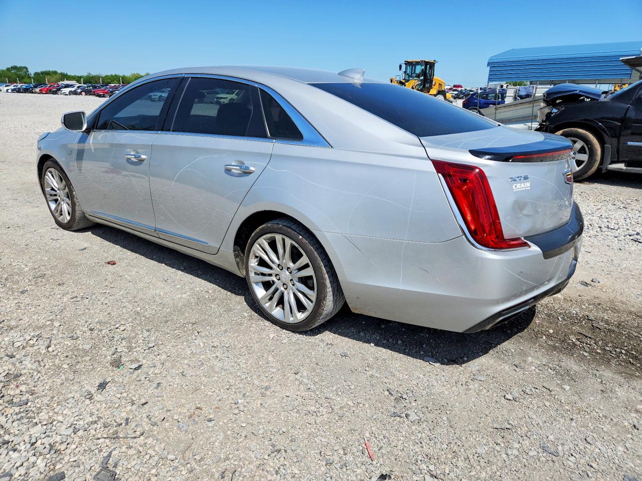 2018 CADILLAC Xts VIN 2G61M5S30J9144946 photo 2
