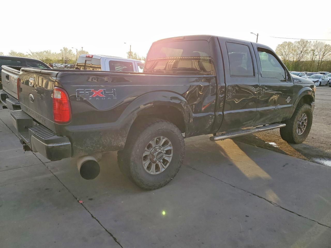2011 Ford F250 VIN 1FT7W2BT1BEA12311 photo 3