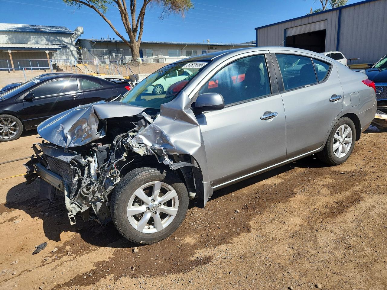 2014 Versa VIN 3N1CN7AP7EL820351 photo 1