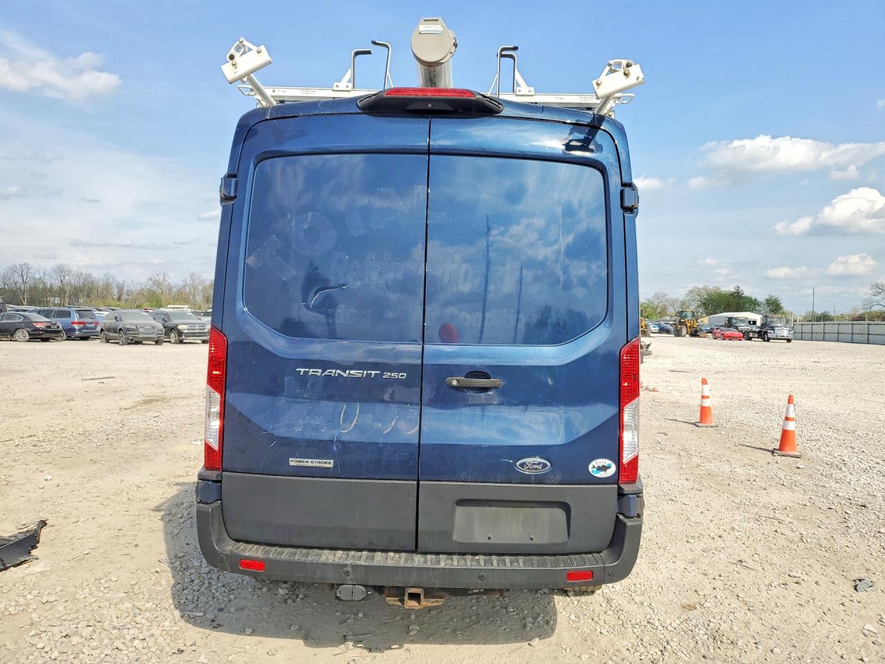 2019 Ford Transit VIN 1FTYR1CV6KKA52343 photo 6