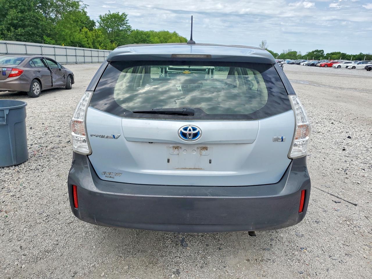 2013 Toyota Prius v th VIN JTDZN3EUXD3268838 photo 6