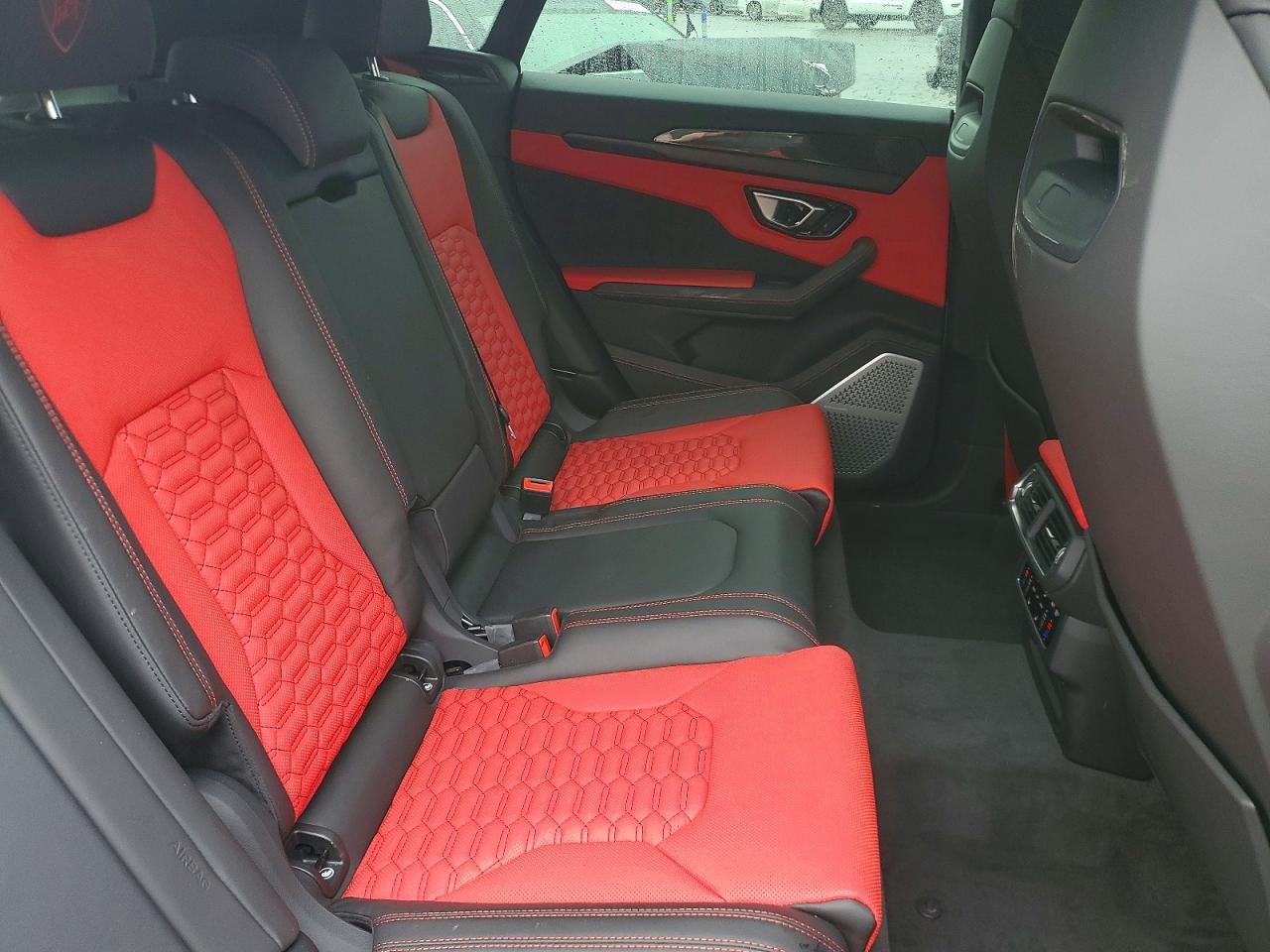 2022 Lamborghini All other VIN ZPBUA1ZL6NLA20754 photo 11