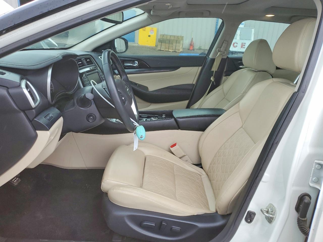 2019 Nissan Maxima VIN 1N4AA6AV1KC373151 photo 7