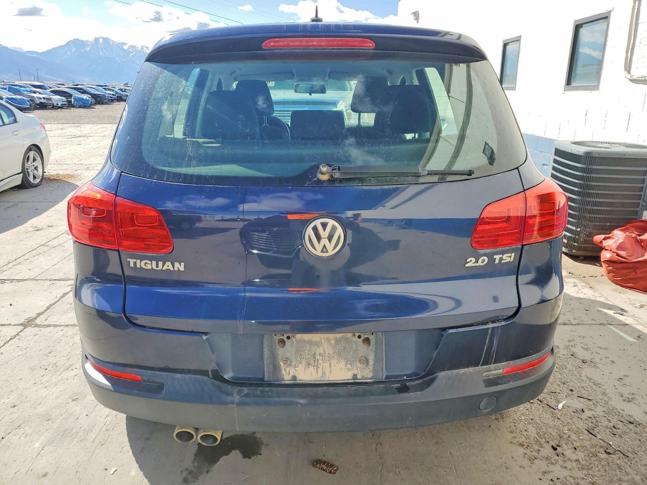 2012 Volkswagen Tiguan VIN WVGAV7AX1CW551464 photo 6
