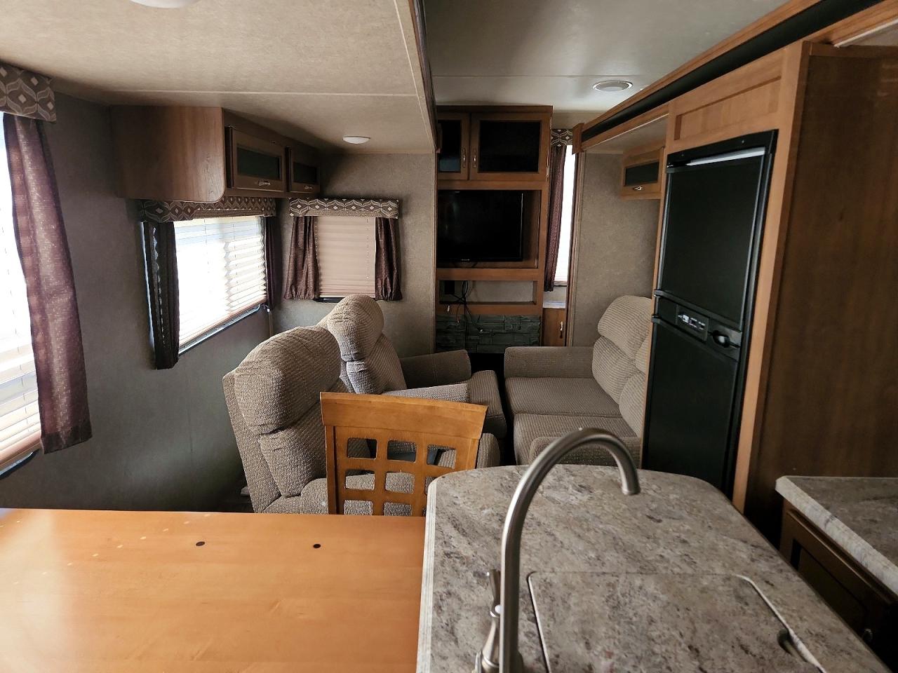 2018 COACHMEN Catalina s VIN 5ZT2CAYB5JT011215 photo 6