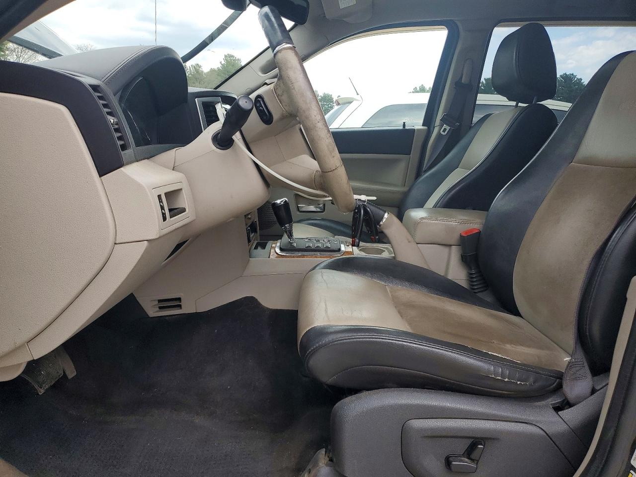 2009 Jeep Cherokee VIN 1J8HR58P79C539436 photo 7
