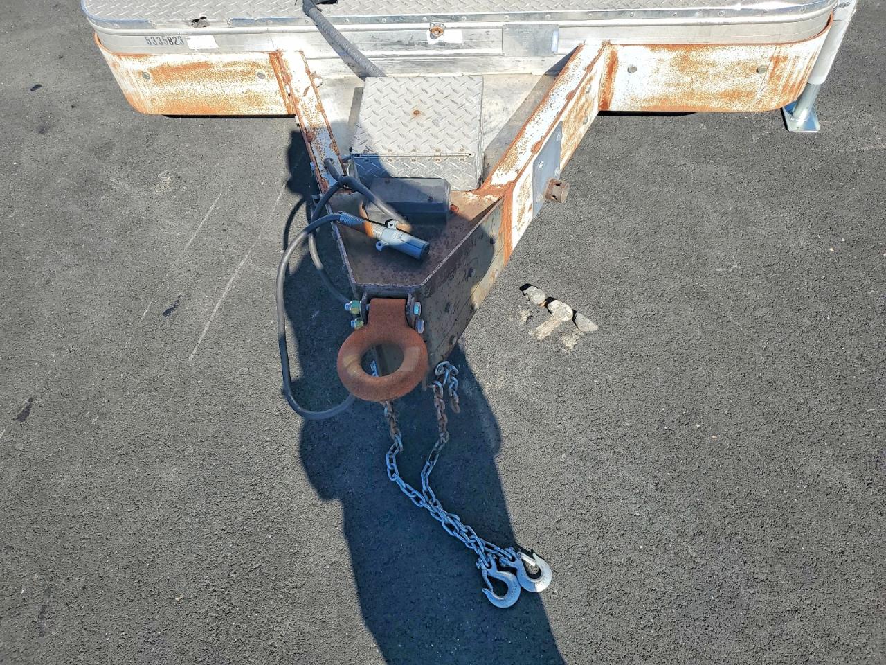 2000 PELSUE FIBER OPTIC SPLICING TRAILER VIN 4FGL01120YC032681 photo 7