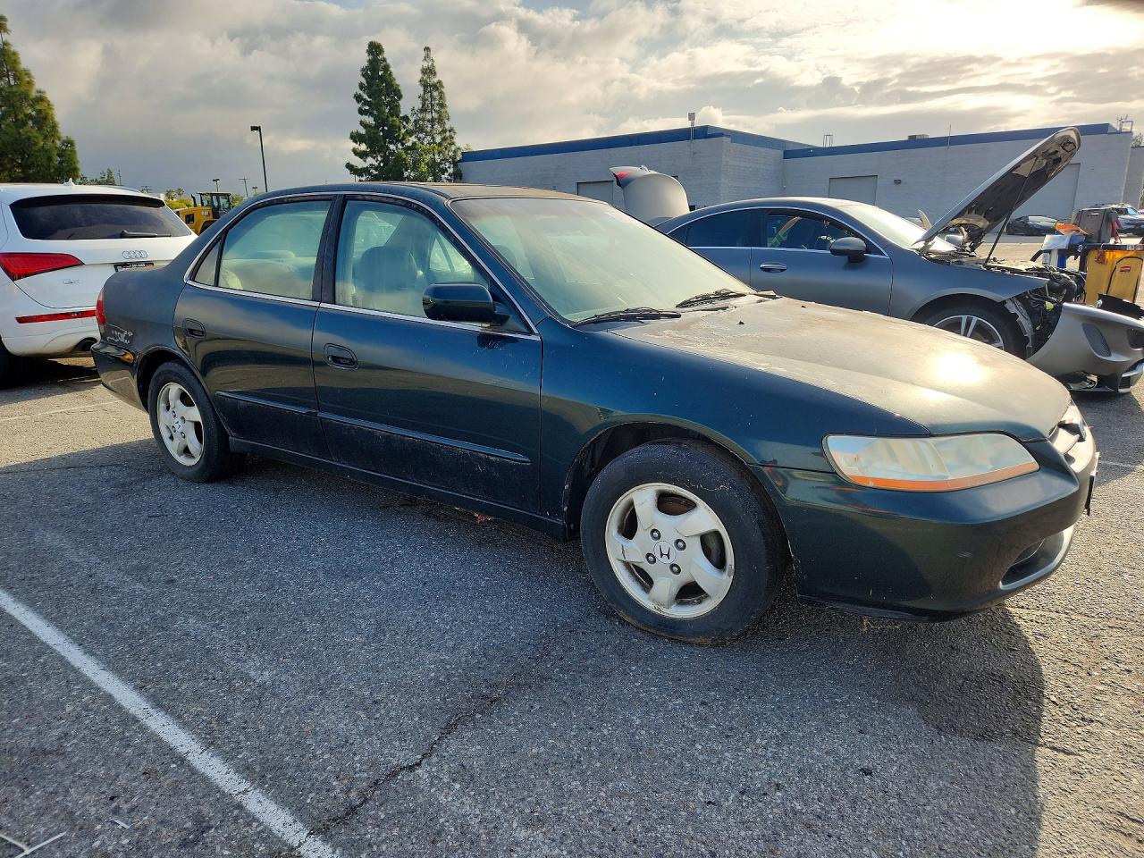 1998 HONDA Accord VIN 1HGCG667XWA265416 photo 4