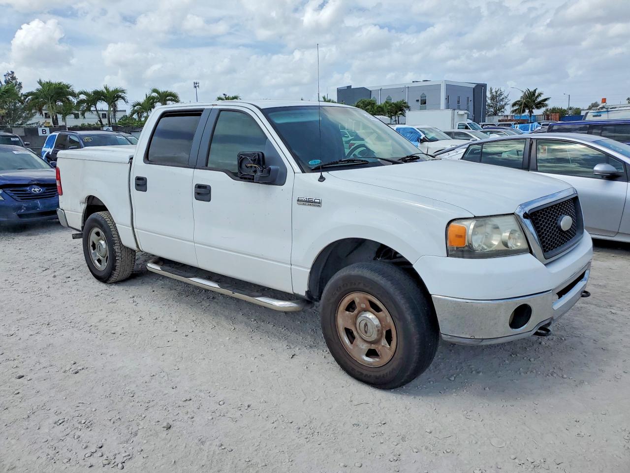 2007 Ford F150 VIN 1FTPW14V37FA82211 photo 4