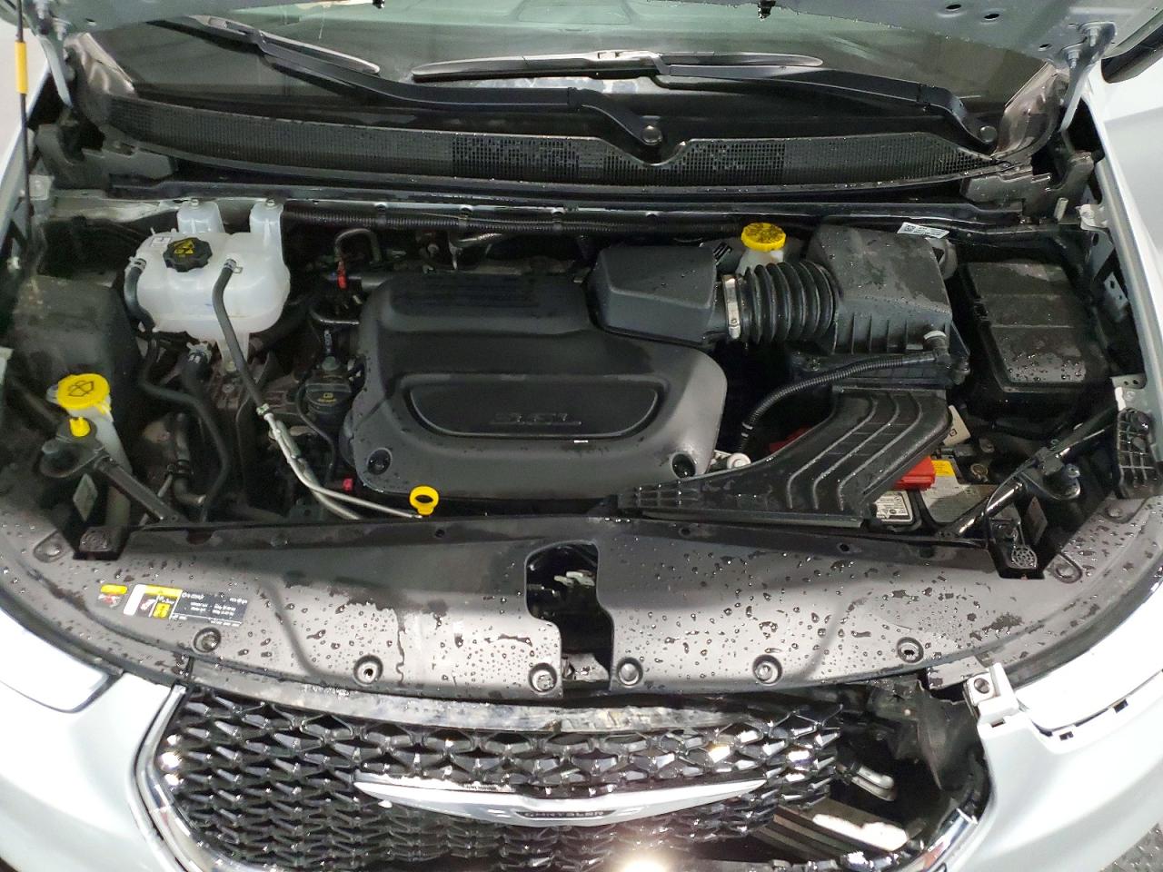 2026 Chrysler Pacifica VIN 2C4RC3GGXTR256028 photo 12