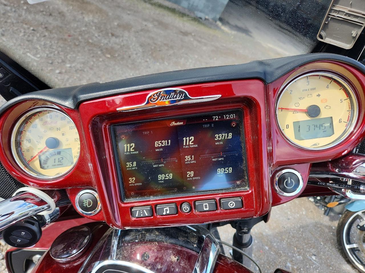 2017 INDIAN Motorcycle VIN 56KTRAAA9H3346097 photo 7