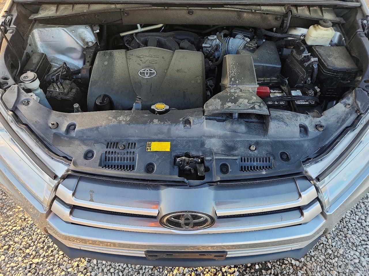 2017 Toyota Highlander VIN 5TDJZRFHXHS409658 photo 12
